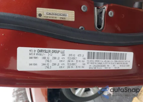 2012 Jeep Compass Latitude z USA, uszkodzony, nr VIN 1C4NJDEB4CD633053